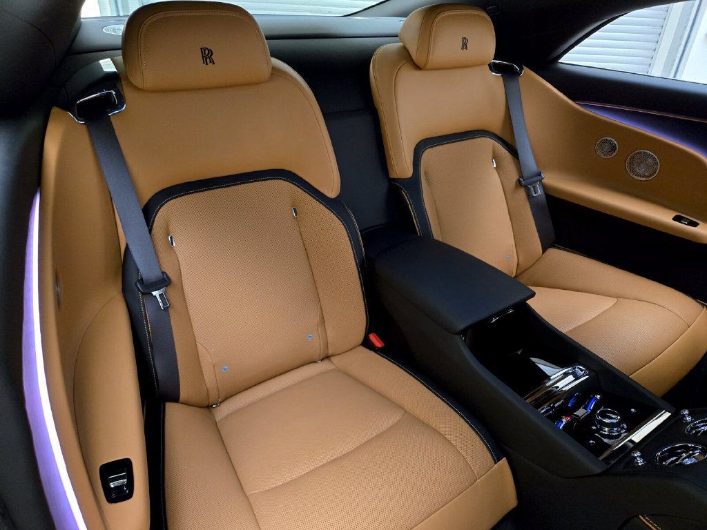 Used 2024 Rolls-Royce Spectre w/ Spectre Launch Package AWD/4WD image 22