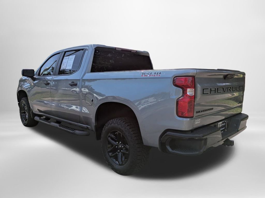 Used 2024 Chevrolet Silverado 1500 Custom Trail Boss w/ LPO, Dark Essentials Package image 6