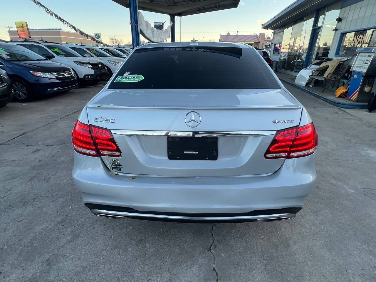 Used 2016 Mercedes-Benz E 350 4MATIC Sedan image 5