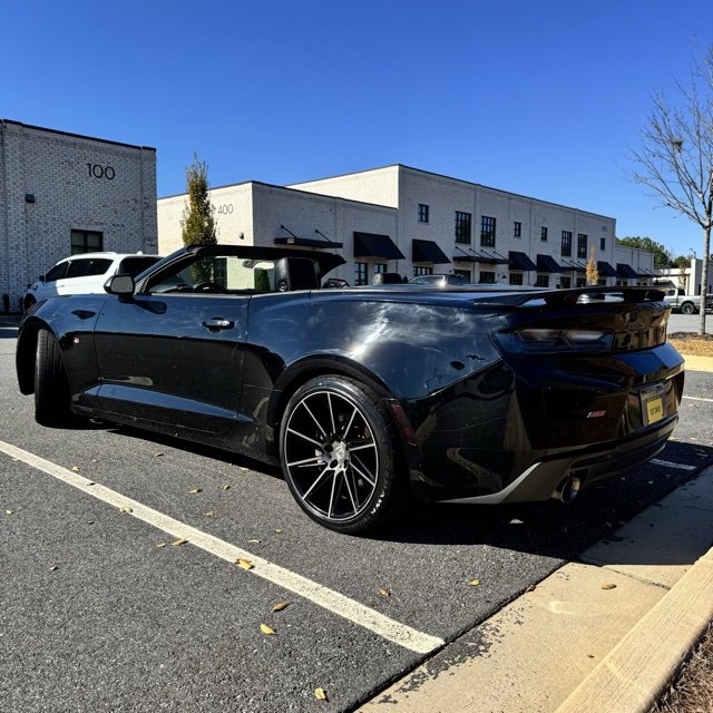 Used 2018 Chevrolet Camaro SS image 4