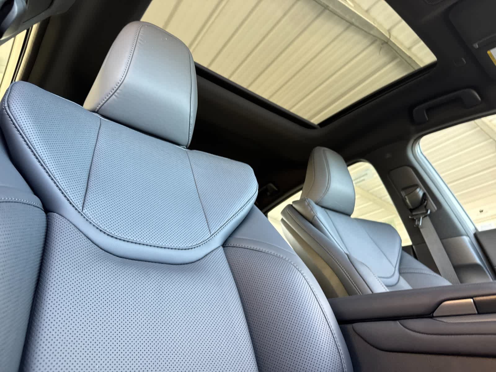 New 2026 Lexus ES 350h FWD image 17