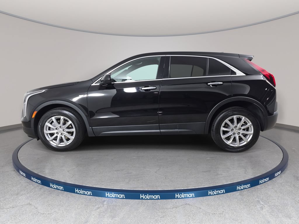 Used 2022 Cadillac XT4 Luxury w/ Cold Weather Package AWD/4WD image 9