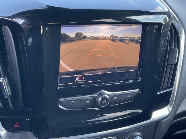 Used 2023 Chevrolet Traverse LT FWD image 17