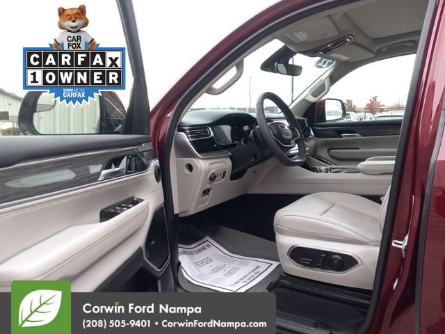 Used 2022 Jeep Wagoneer Series III w/ Premium Group I image 9