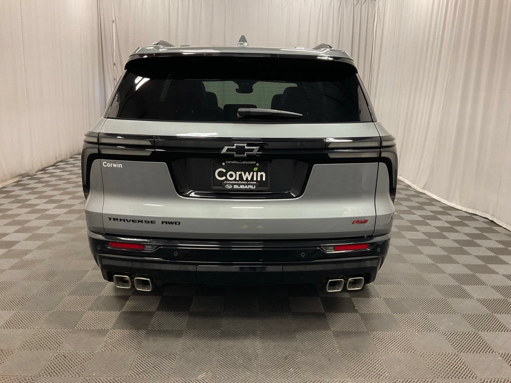 Used 2026 Chevrolet Traverse RS AWD/4WD image 5