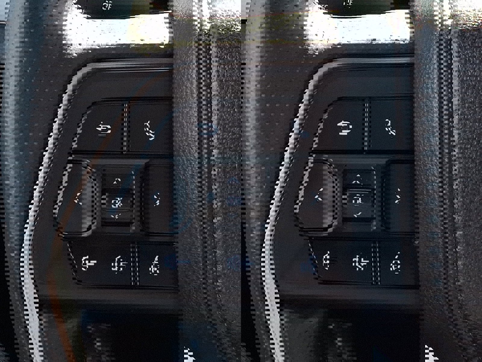 Certified 2025 Toyota 4Runner SR5 image 21