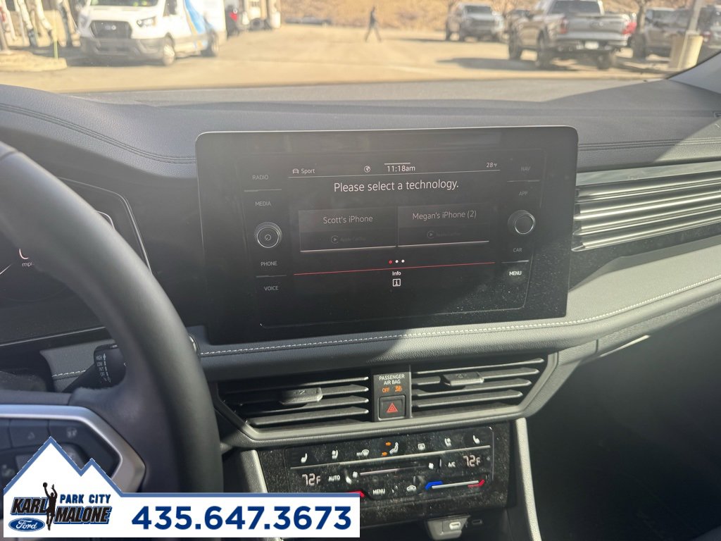 Used 2025 Volkswagen Jetta SEL image 14