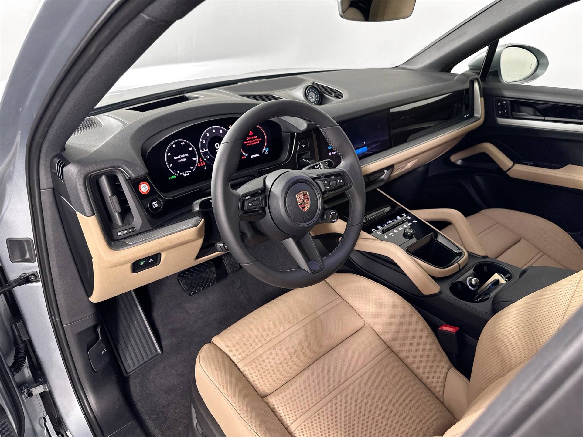 New 2026 Porsche Cayenne Coupe image 4