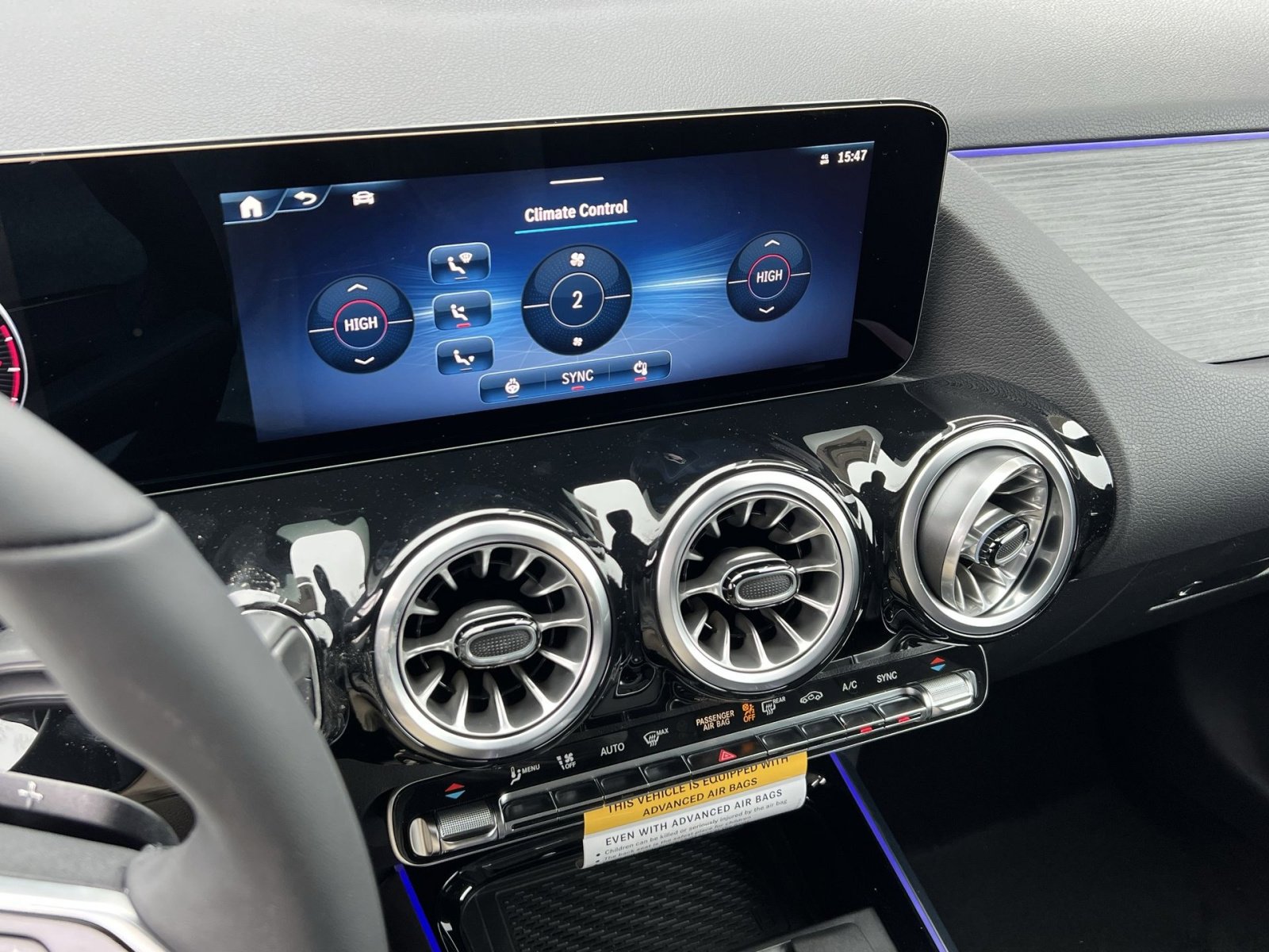 New 2026 Mercedes-Benz GLA 250 4MATIC image 19