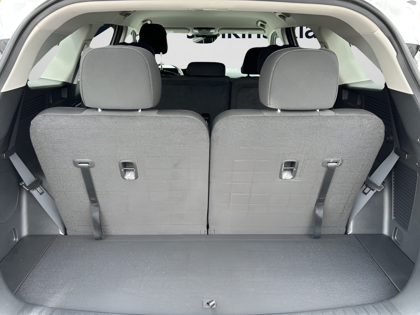 Used 2024 Kia Sorento LX FWD image 13