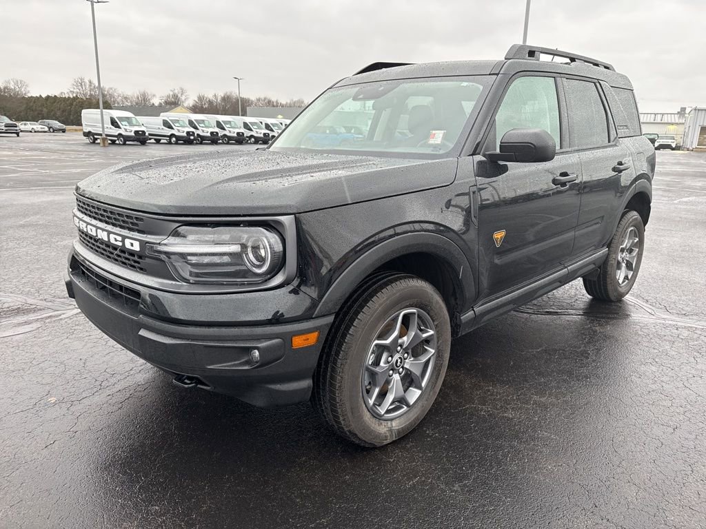 Used 2024 Ford Bronco Sport Badlands image 4