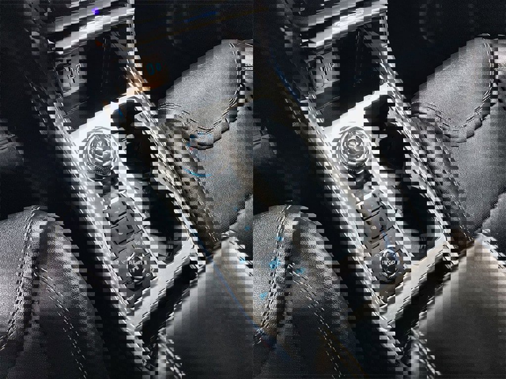 Used 2020 Ford Explorer ST w/ Premium Technology Package image 36