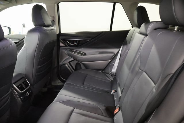 Certified 2025 Subaru Outback Limited AWD/4WD image 15