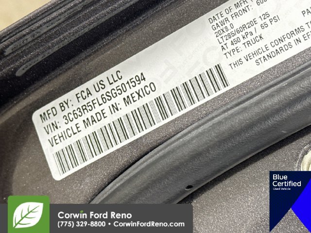 Used 2025 RAM 2500 Laramie AWD/4WD image 38