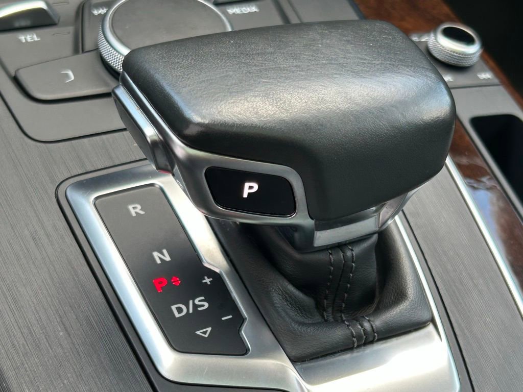 Used 2020 Audi Q5 2.0T Premium image 43