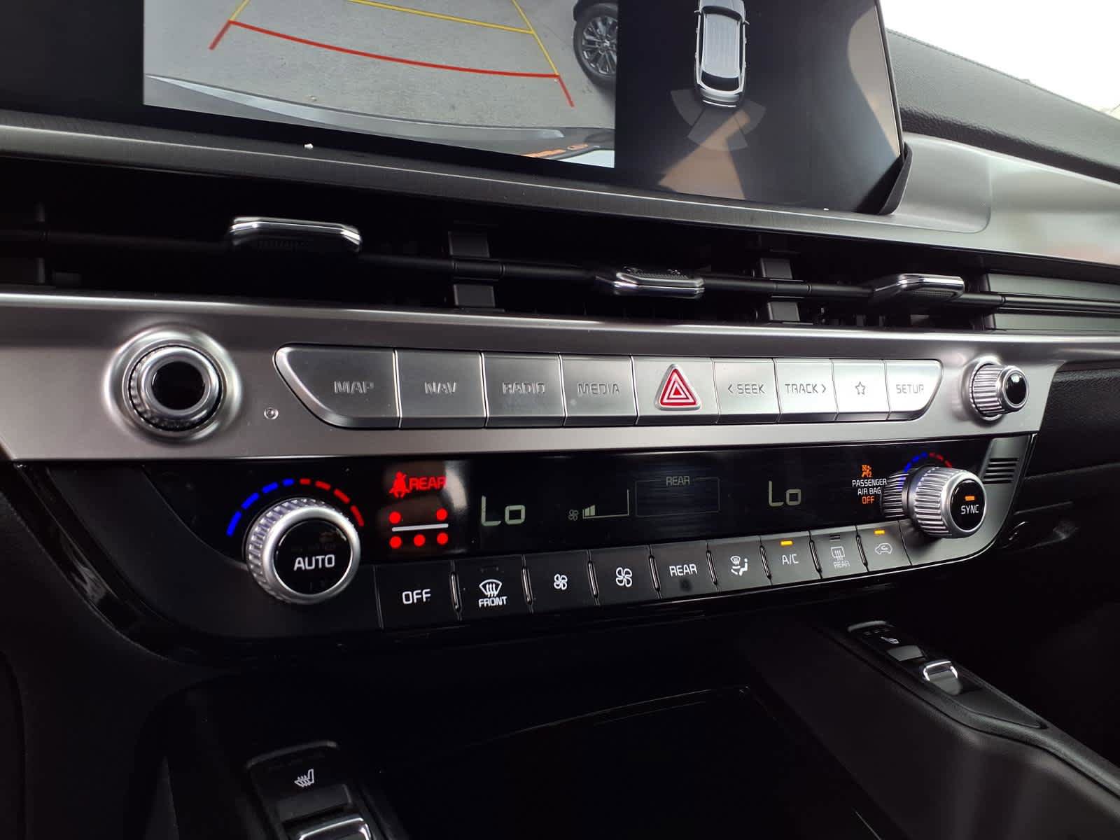 Used 2025 Kia Telluride S FWD image 14