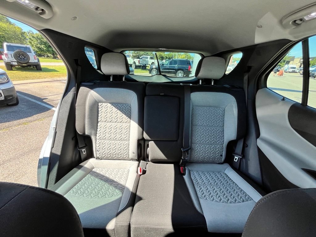 Used 2024 Chevrolet Equinox LS FWD image 15