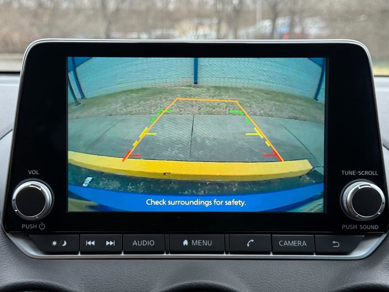 Used 2025 Nissan Sentra SV image 19