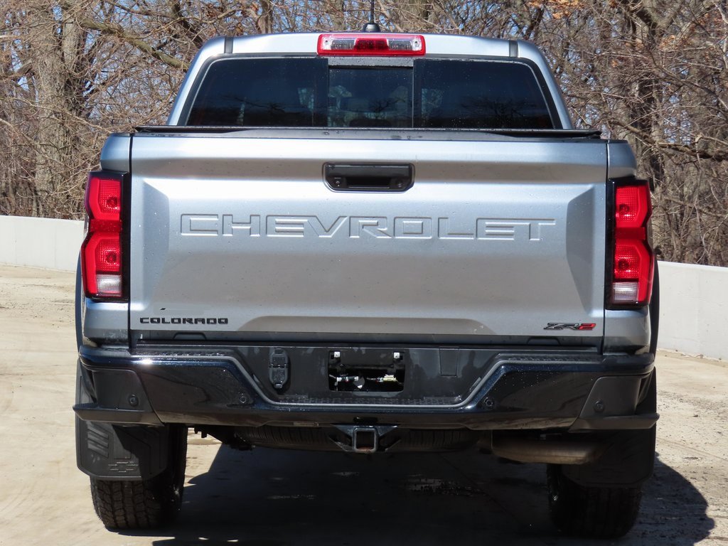 Used 2023 Chevrolet Colorado Z71 w/ Z71 Convenience Package 2 image 5