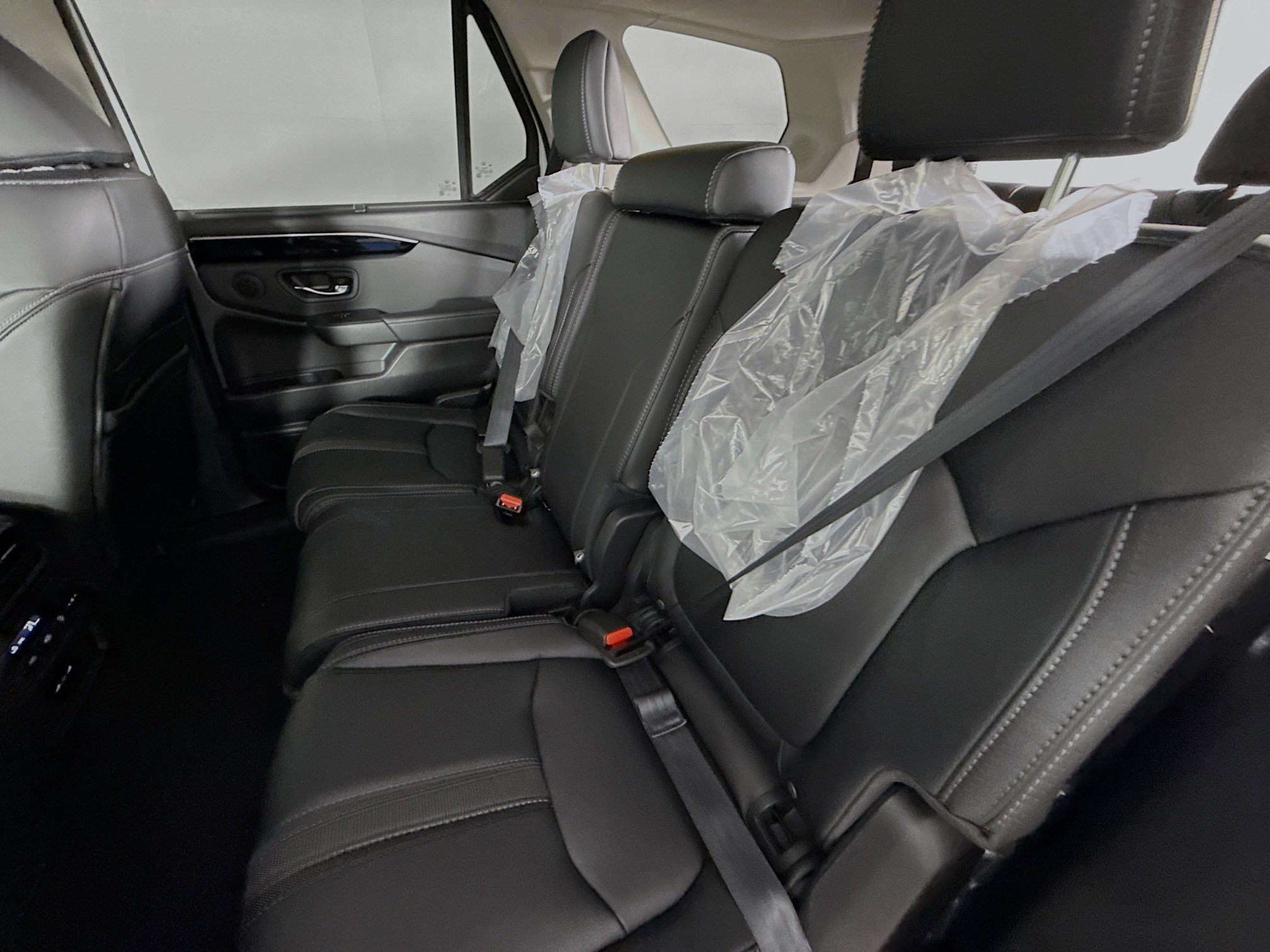 New 2025 Honda Pilot Touring image 30