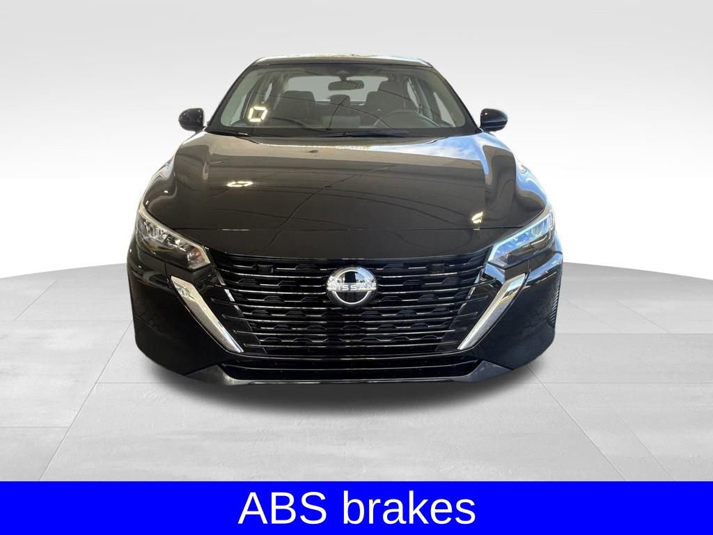 Used 2024 Nissan Sentra SV image 9