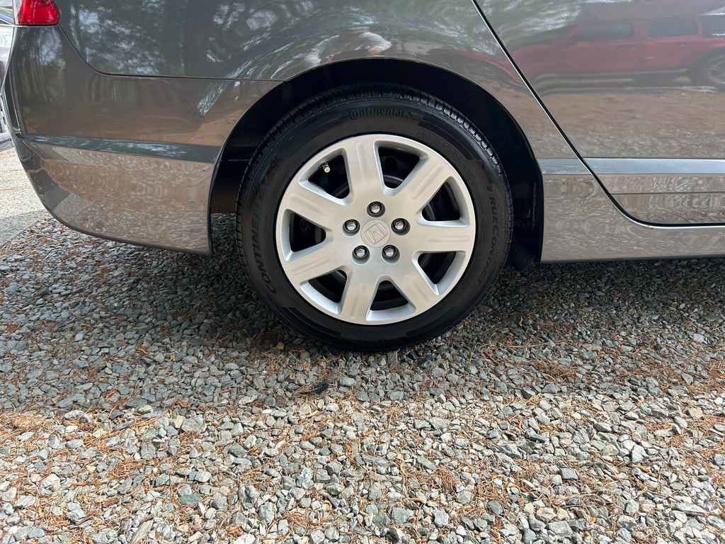 Used 2010 Honda Civic LX image 18