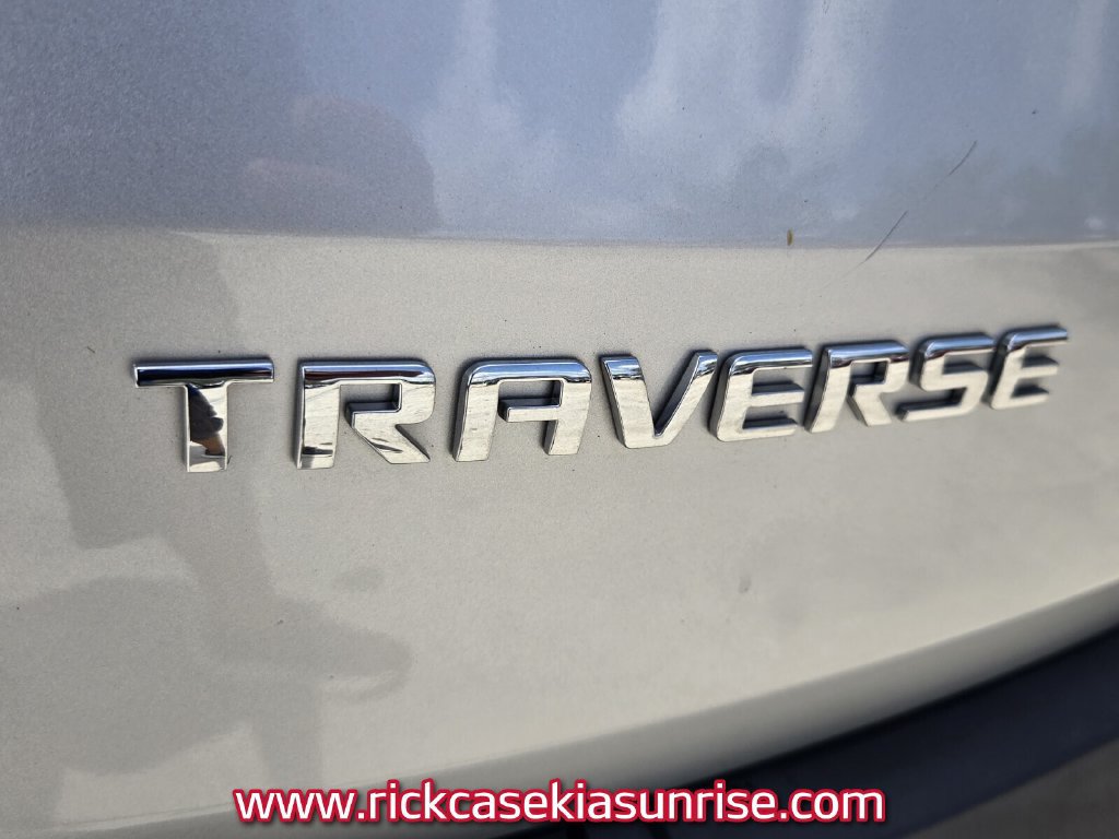 Used 2019 Chevrolet Traverse LS FWD image 15