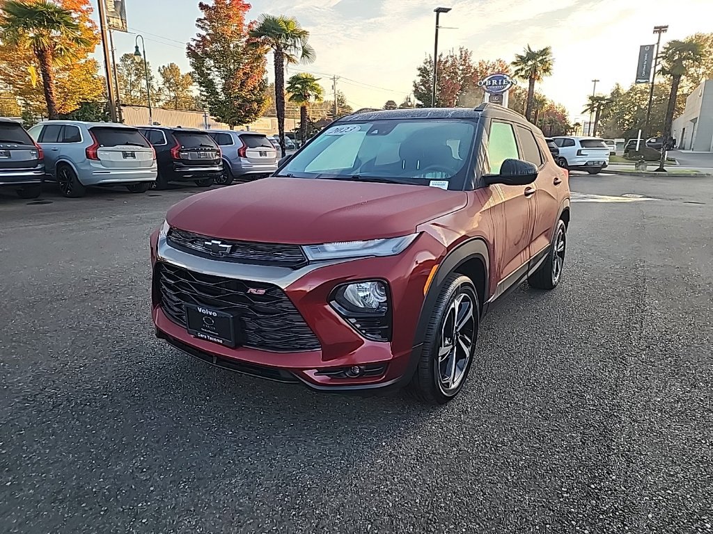 Used 2023 Chevrolet TrailBlazer RS w/ Sun and Liftgate Package AWD/4WD image 1