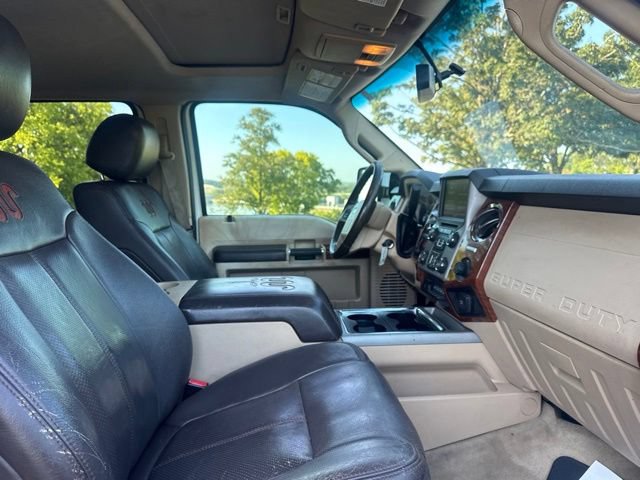 Used 2015 Ford F250 King Ranch w/ FX4 Off-Road Package AWD/4WD image 10