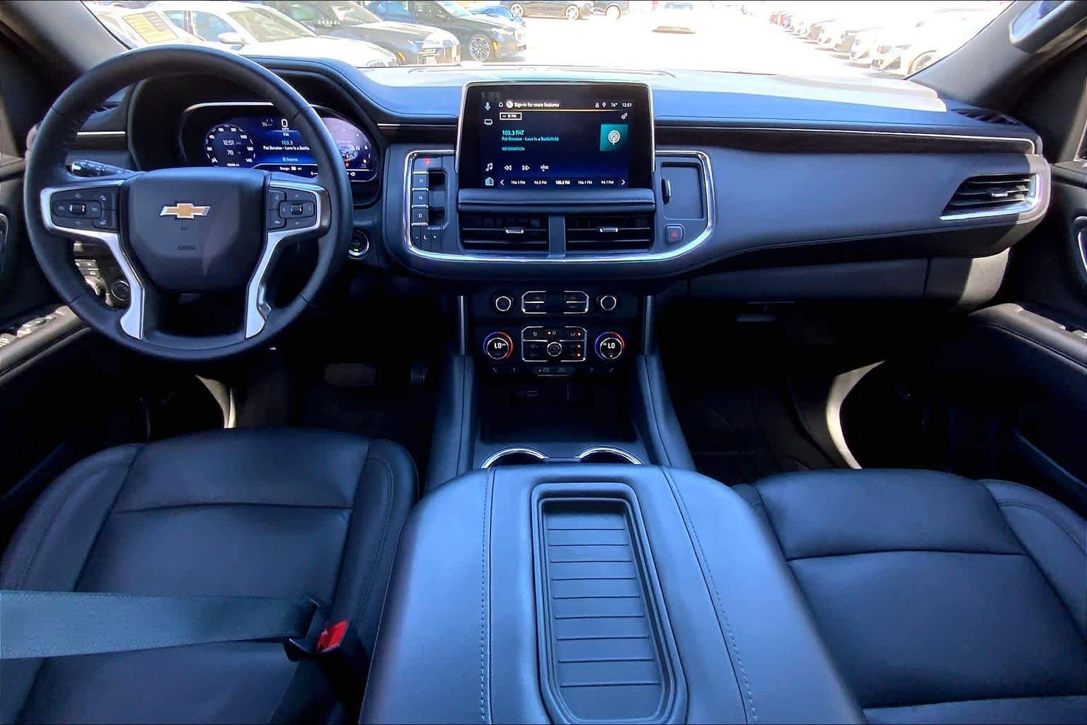 Used 2023 Chevrolet Tahoe LT w/ Luxury Package AWD/4WD image 14
