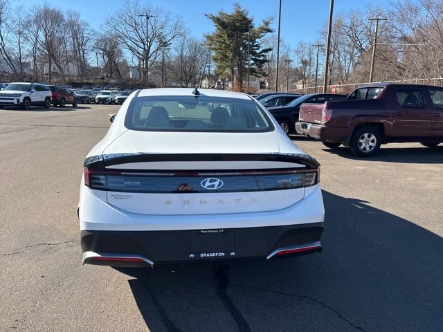 Certified 2025 Hyundai Sonata SE image 5
