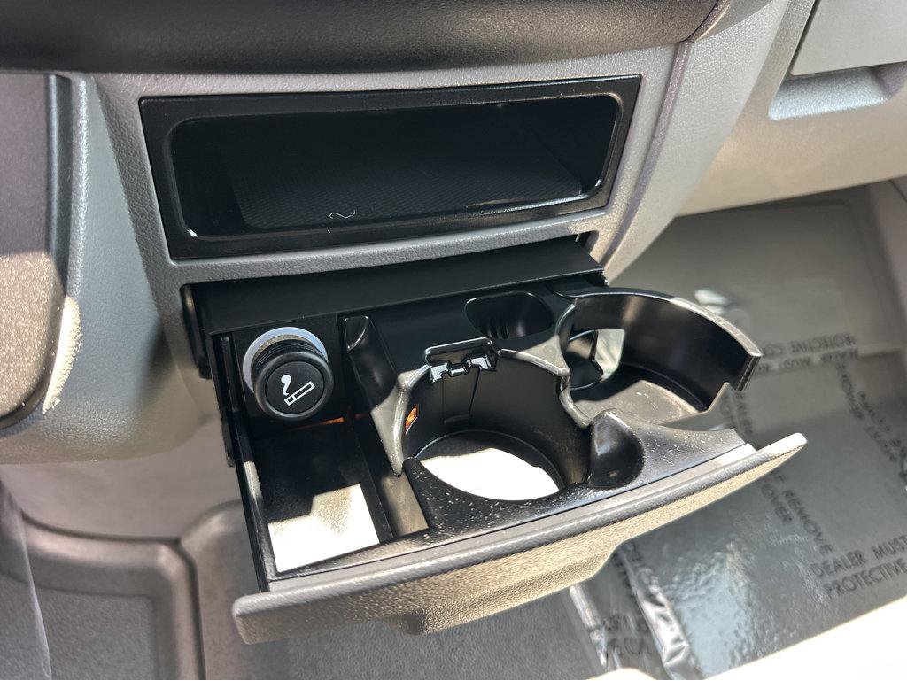 Used 2015 Mercedes-Benz Sprinter 2500 image 23