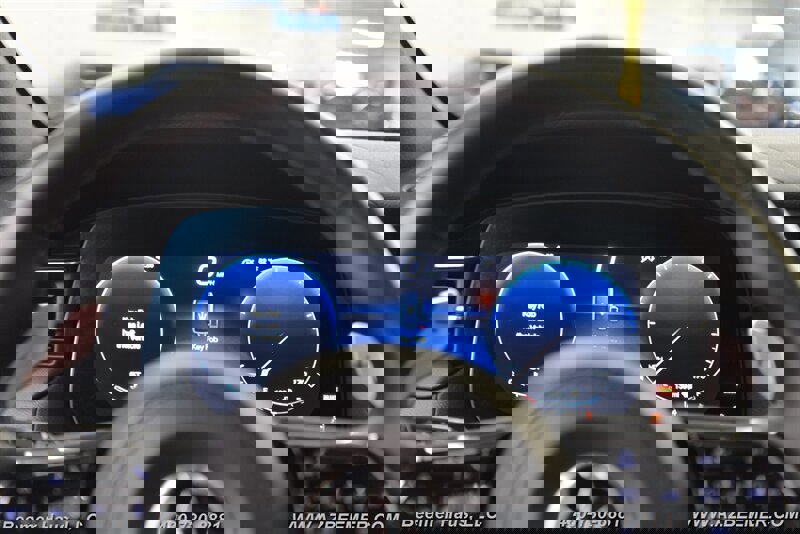 Used 2023 Maserati Grecale Modena AWD/4WD image 30