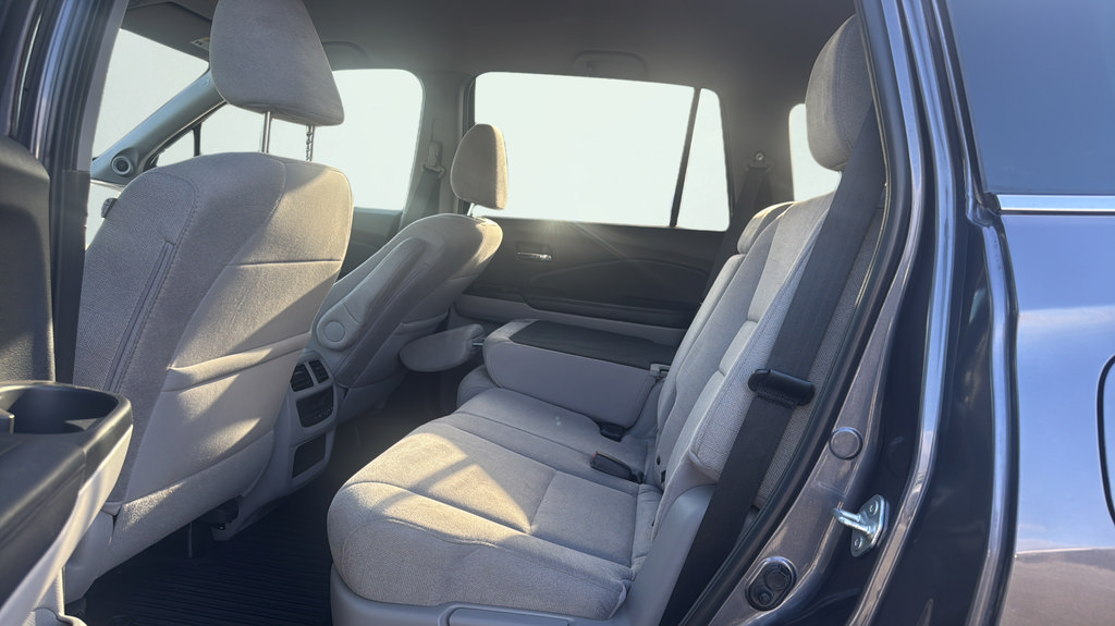 Used 2021 Honda Pilot EX image 15