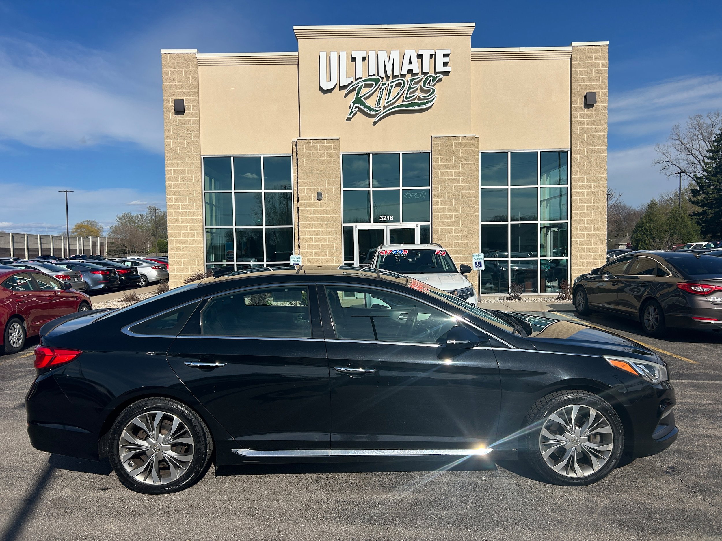 Used 2015 Hyundai Sonata Limited 2.0T FWD image 1