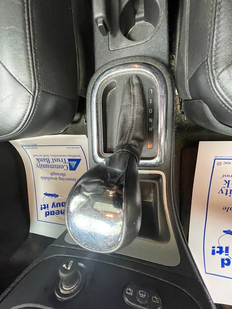 Used 2010 Chevrolet HHR LT w/ LT Preferred Equipment Group FWD image 16