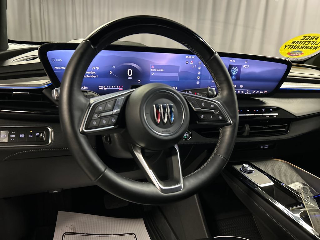 Used 2026 Buick Enclave Avenir w/ Super Cruise Package FWD image 15