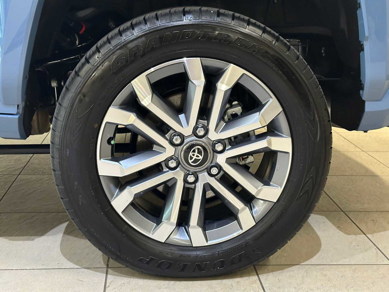 Certified 2025 Toyota 4Runner Limited AWD/4WD image 8