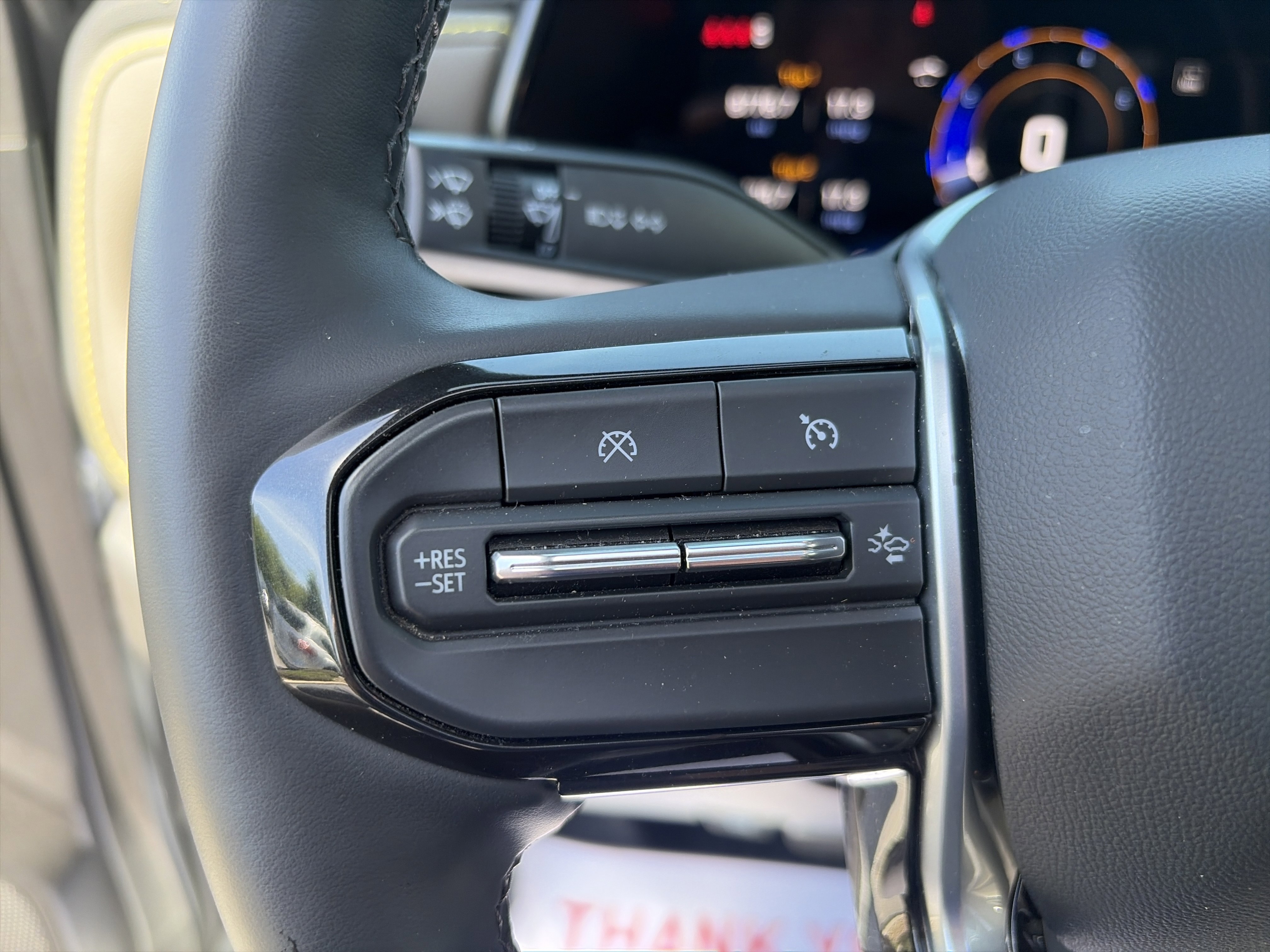 Used 2024 Chevrolet Colorado ZR2 w/ ZR2 Convenience Package III AWD/4WD image 59