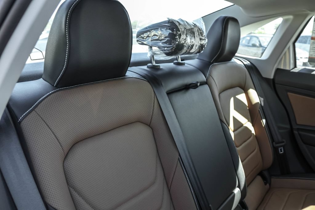 New 2026 Volkswagen Jetta SEL FWD image 37
