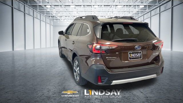 Used 2022 Subaru Outback Limited image 8