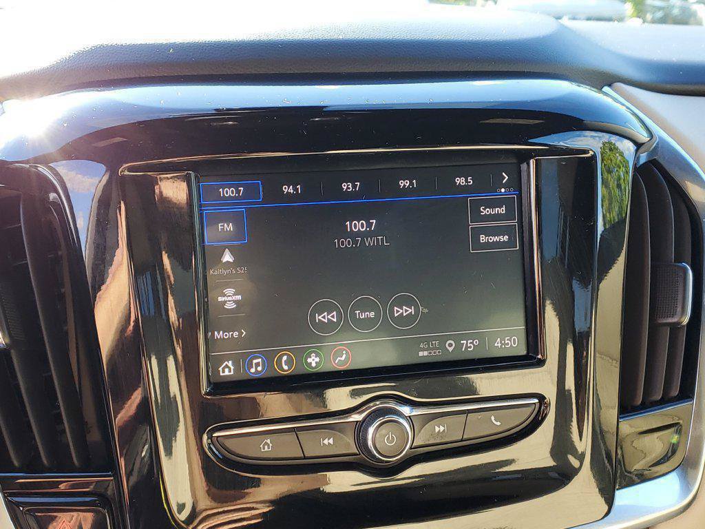 Used 2023 Chevrolet Traverse LS AWD/4WD image 13