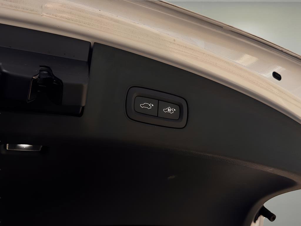 Used 2023 Polestar Polestar 2 image 25