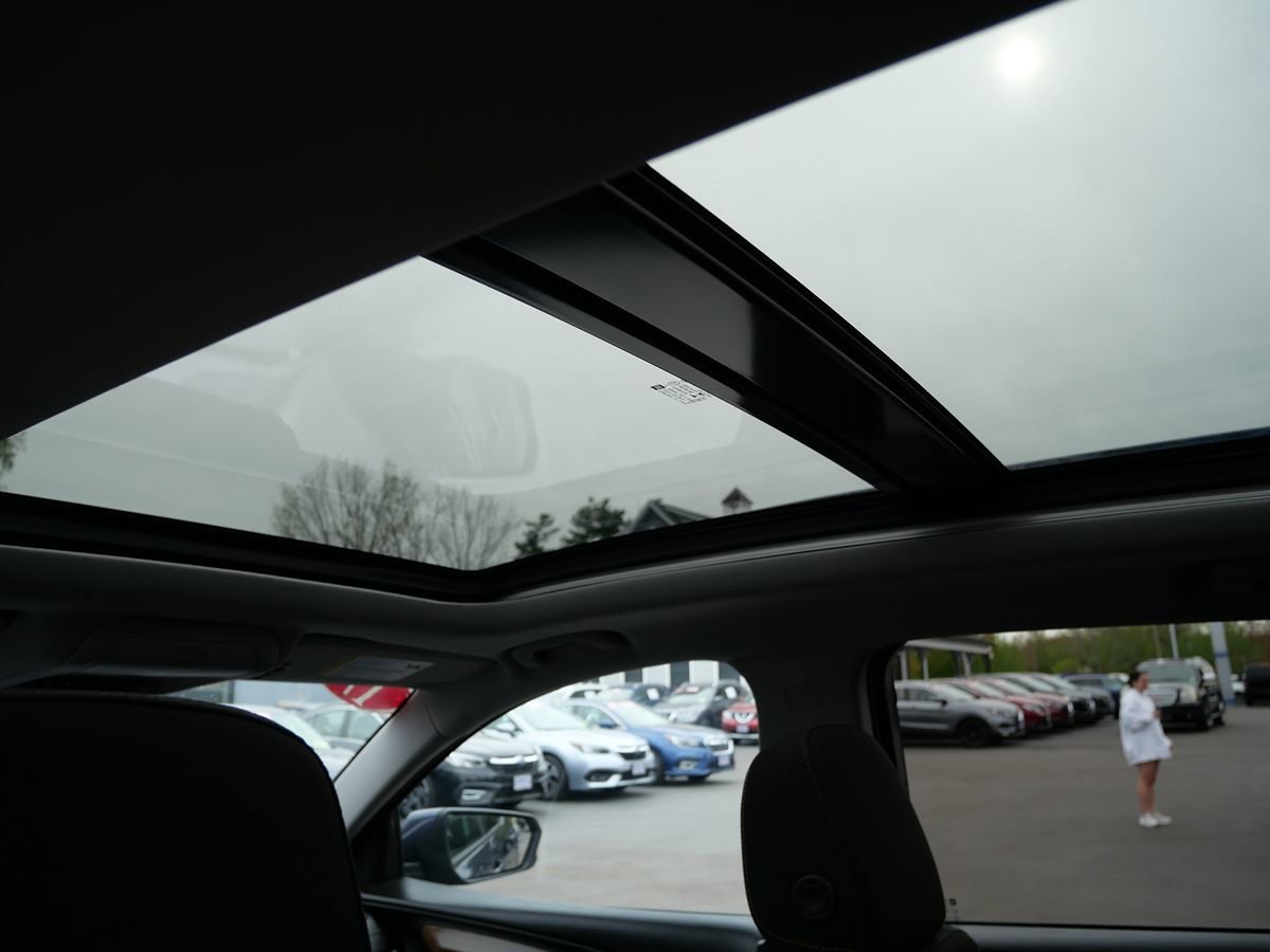 Used 2019 GMC Terrain SLE w/ Driver Convenience Package AWD/4WD image 27