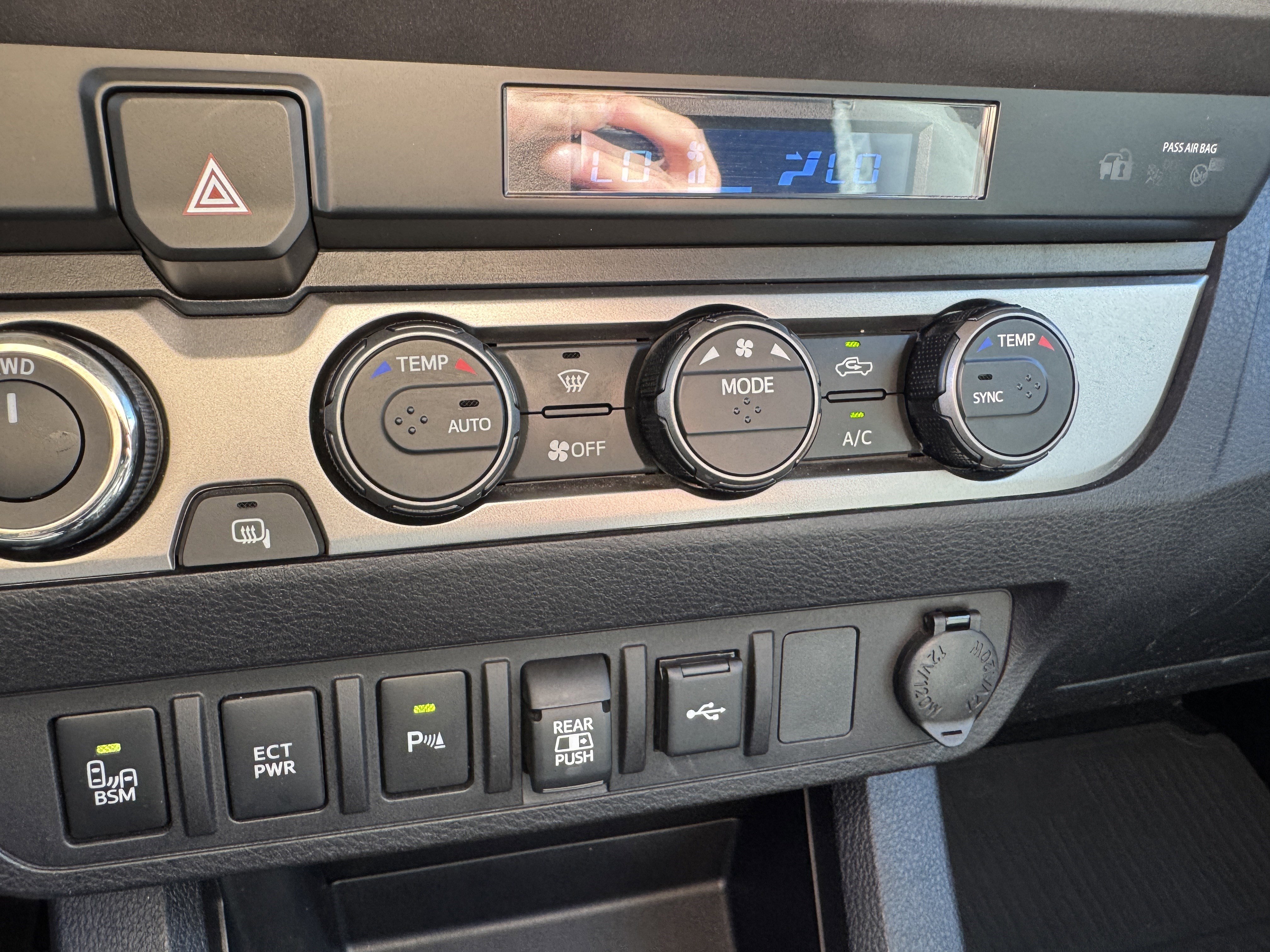 Used 2023 Toyota Tacoma SR5 image 28