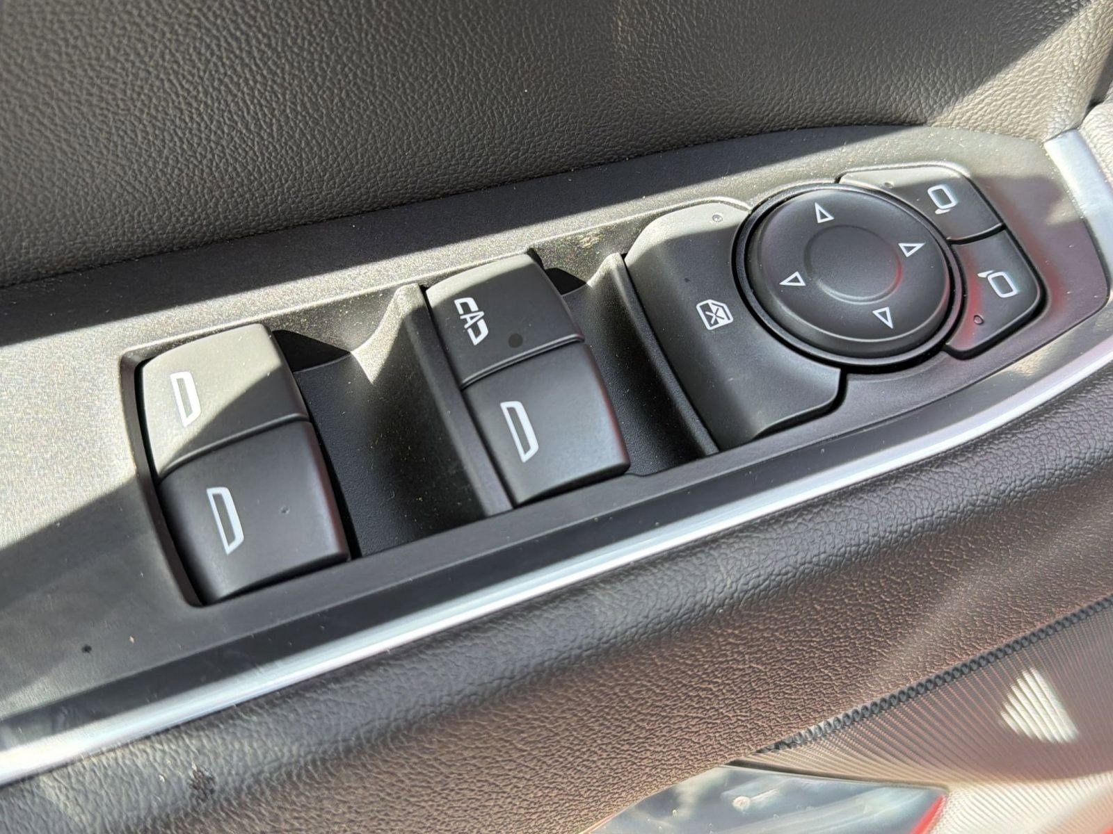 New 2026 Chevrolet Silverado 1500 LT w/ Z71 Off-Road Package image 11