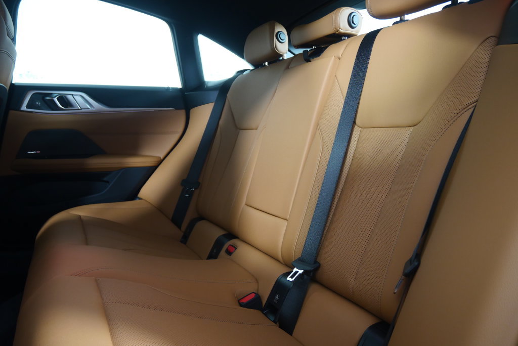Used 2026 BMW M440i w/ Premium Package RWD image 16
