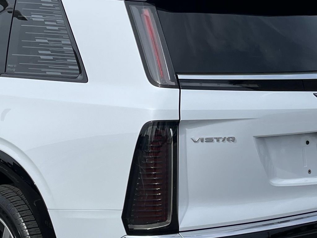 New 2026 Cadillac Vistiq Luxury image 10