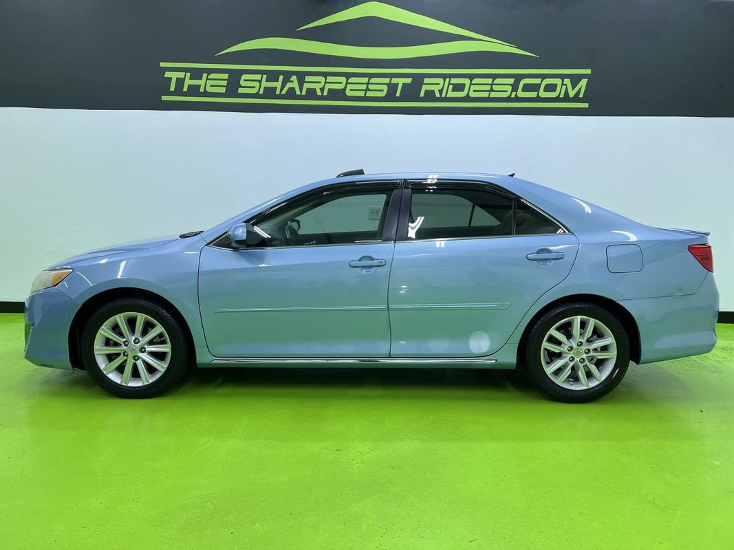Used 2013 Toyota Camry XLE FWD image 6