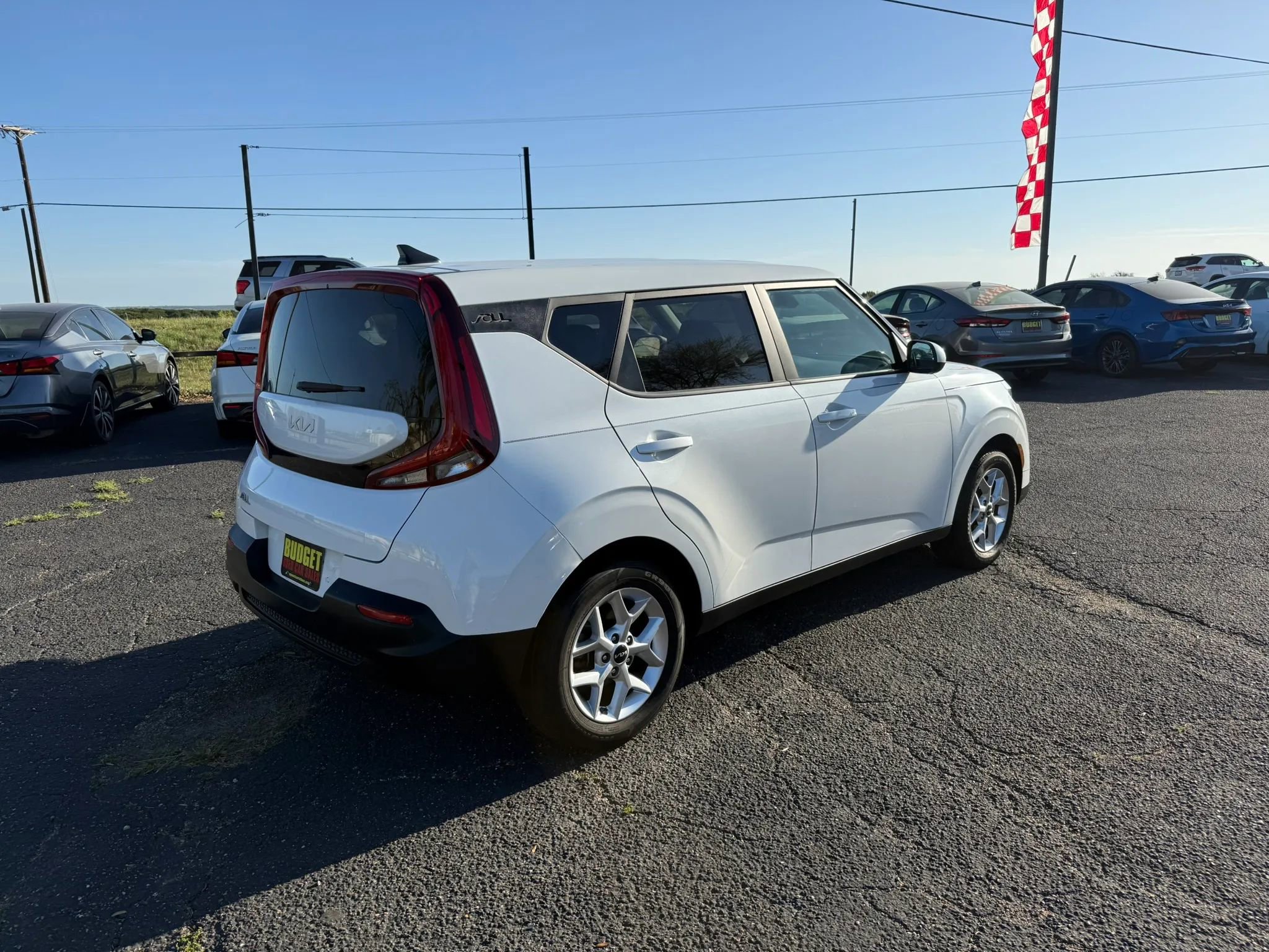 Used 2022 Kia Soul LX w/ Technology Package image 5